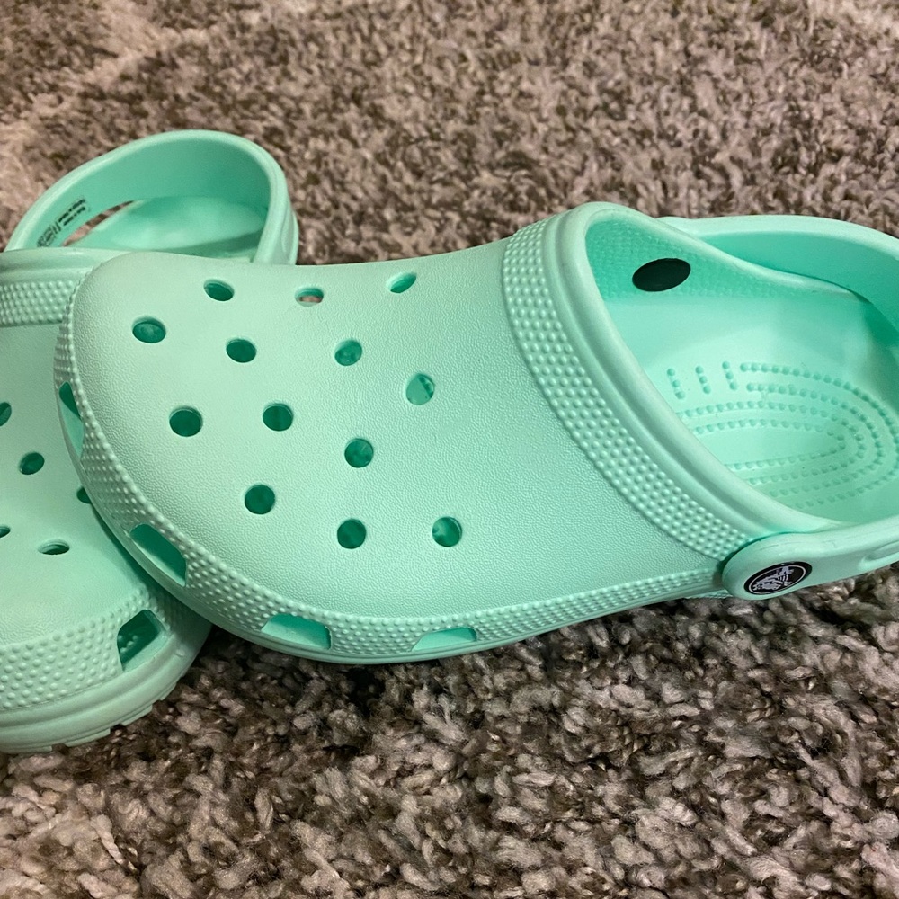Crocs